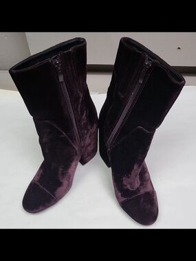 Kendall & Kylie Velvet Mid-Calf Boots in Deep Plum